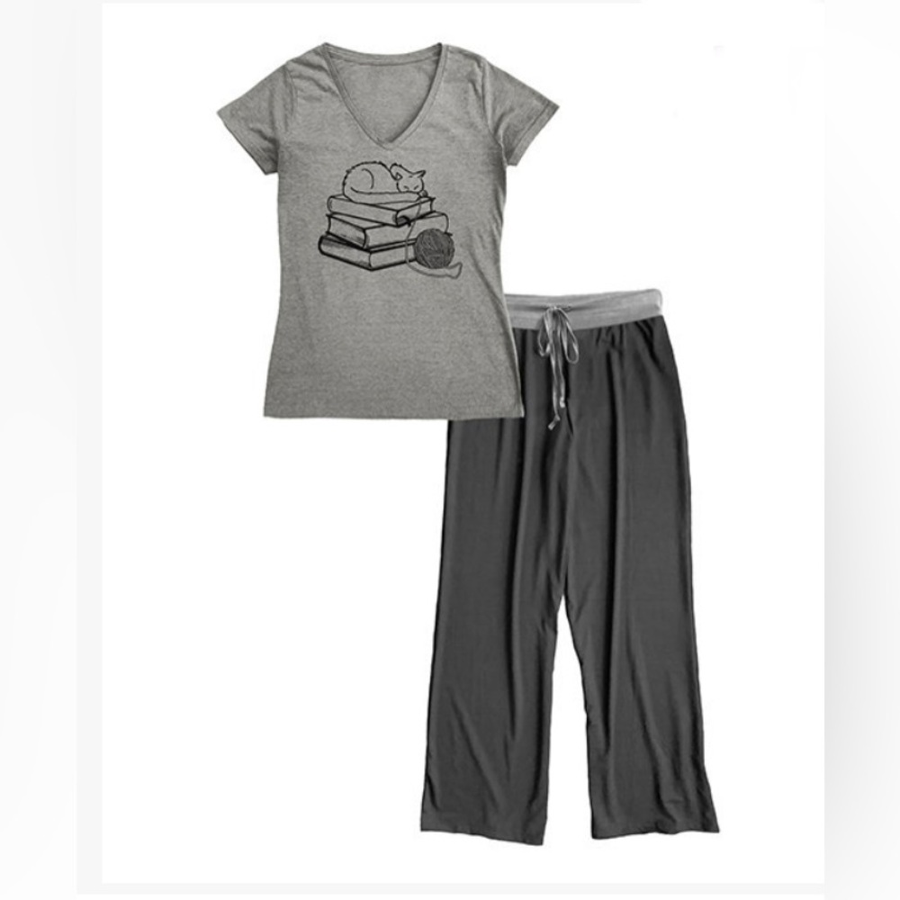 Adorable 2 pc lounge/pjs set